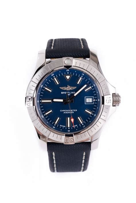 breitling avenger buy